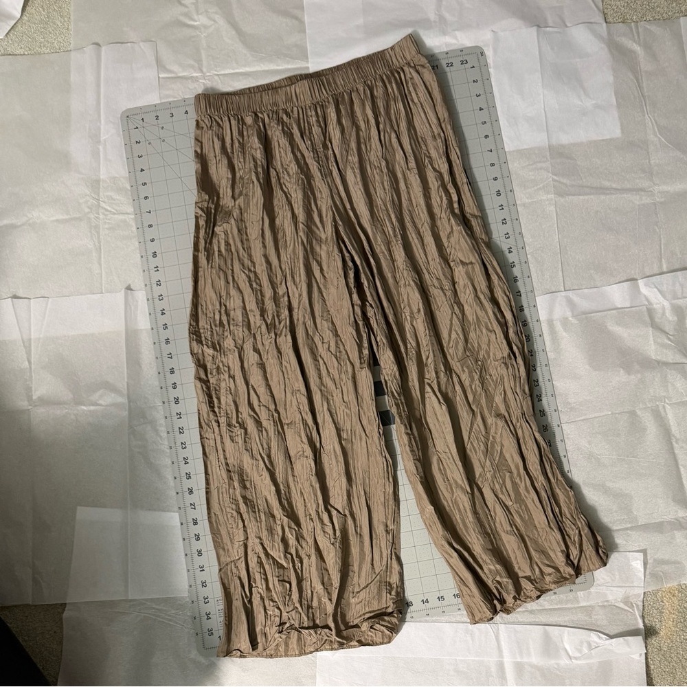 Eileen Fisher Women's Tan Crinkled Wide Leg Pants